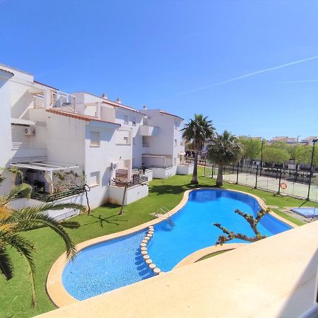 Urbanizacion Familiar Las Brisas 35 Terraza Y Piscina Albert Villas 阿尔考斯布里 外观 照片