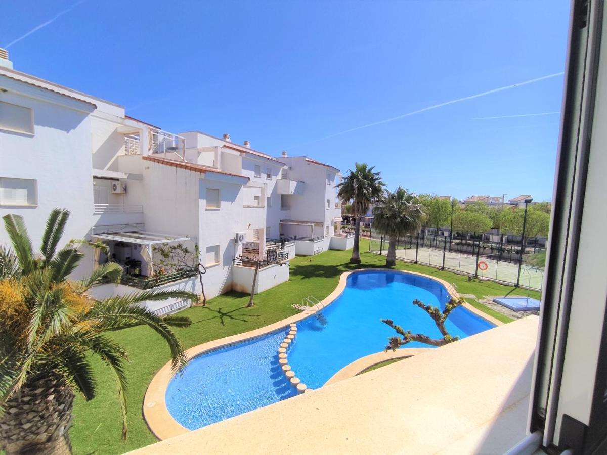 Urbanizacion Familiar Las Brisas 35 Terraza Y Piscina Albert Villas 阿尔考斯布里 外观 照片