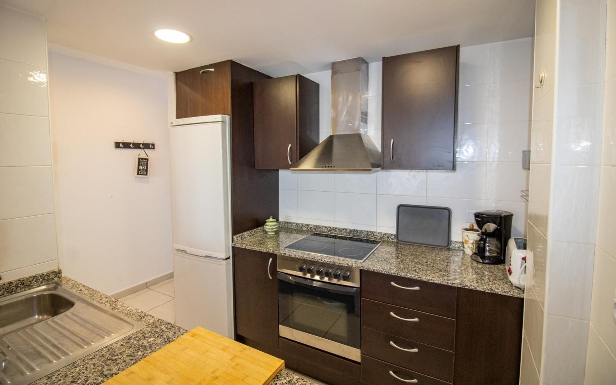 Urbanizacion Familiar Las Brisas 35 Terraza Y Piscina Albert Villas 阿尔考斯布里 外观 照片